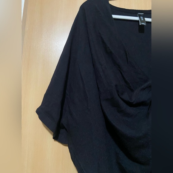 Sego Crossover Top | Black - Picture 3 of 9